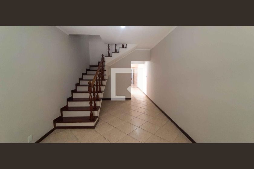 Casa, 3 quartos, 185 m² - Foto 1