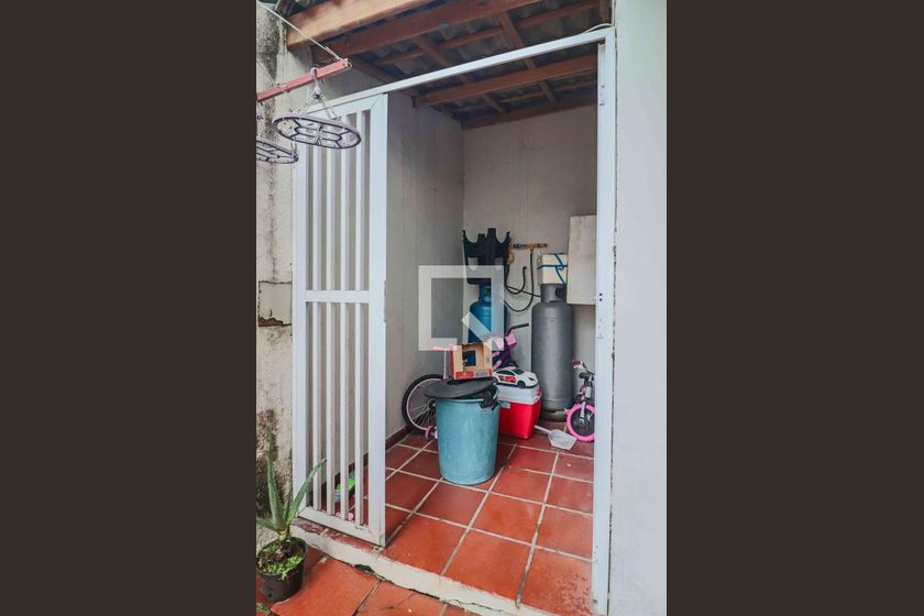 Casa, 3 quartos, 258 m² - Foto 69