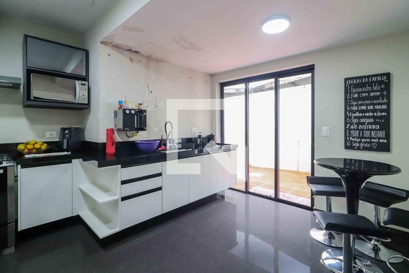 Casa, 3 quartos, 258 m² - Foto 65
