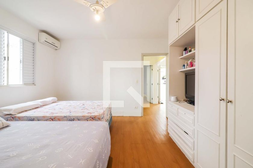 Casa, 3 quartos, 258 m² - Foto 39