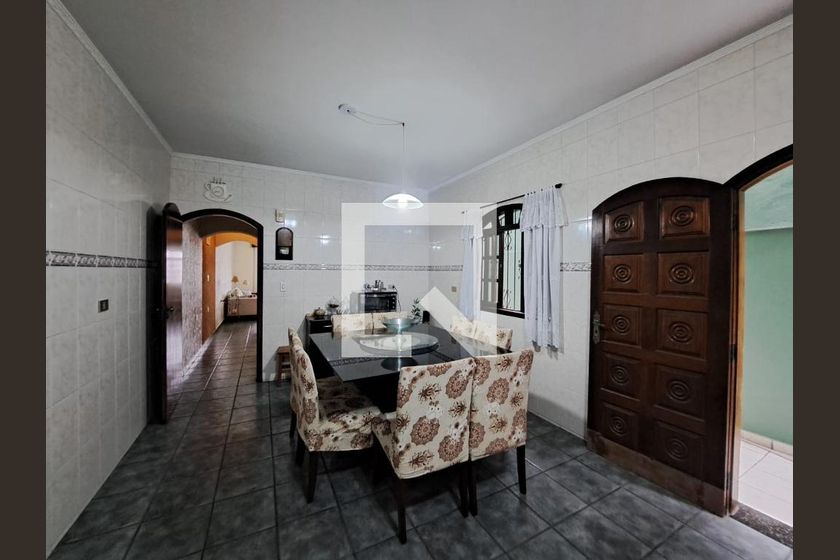 Casa, 3 quartos, 195 m² - Foto 3