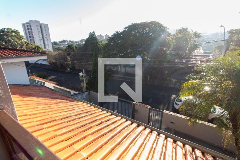 Casa à Venda - Jardim Planalto, 3 Quartos,  284 m2 em , Campinas - sp | SoloBR