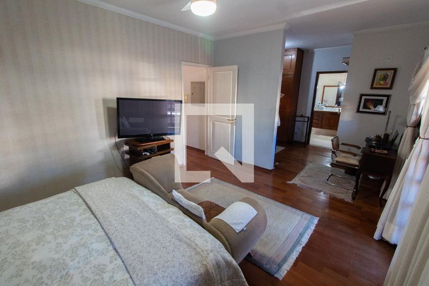 Casa à Venda - Jardim Planalto, 3 Quartos,  284 m2 em , Campinas - sp | SoloBR