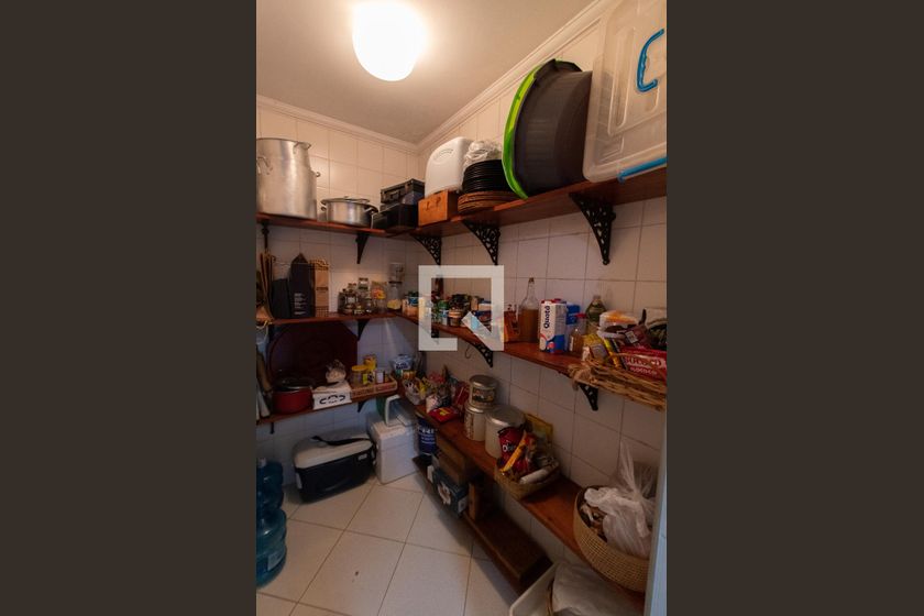 Casa à Venda - Jardim Planalto, 3 Quartos,  284 m2 em , Campinas - sp | SoloBR