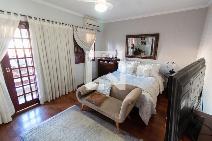 Casa à Venda - Jardim Planalto, 3 Quartos,  284 m2 em , Campinas - sp | SoloBR