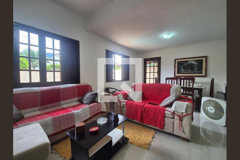 Casa, 4 quartos, 150 m² - Foto 1