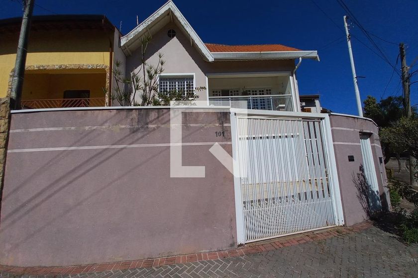 Casa à Venda - Parque Prado, 3 Quartos,  270 m2 em , Campinas - sp | SoloBR