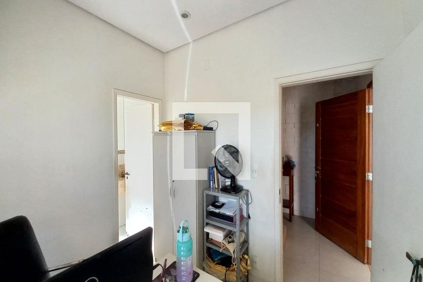 Casa à Venda - Parque Prado, 3 Quartos,  270 m2 em , Campinas - sp | SoloBR