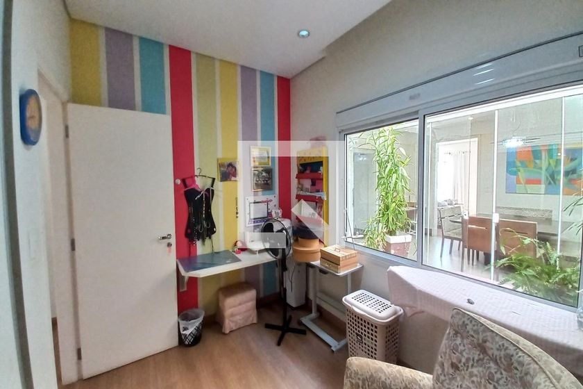 Casa à Venda - Parque Prado, 3 Quartos,  270 m2 em , Campinas - sp | SoloBR