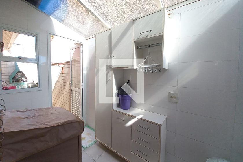 Casa à Venda - Parque Prado, 3 Quartos,  270 m2 em , Campinas - sp | SoloBR