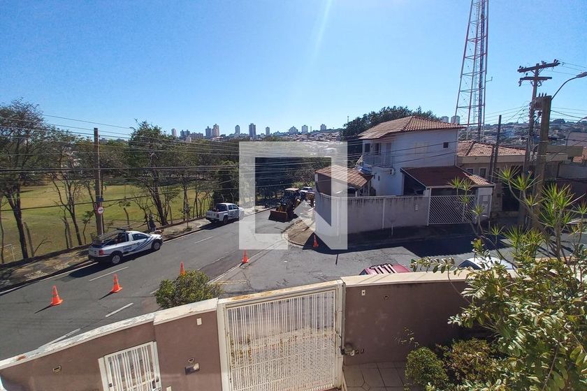 Casa à Venda - Parque Prado, 3 Quartos,  270 m2 em , Campinas - sp | SoloBR