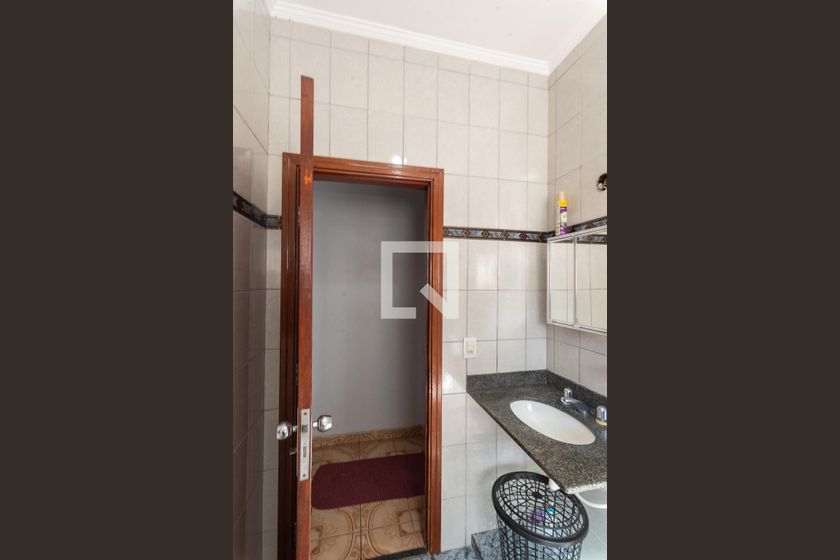 Casa à Venda - Swiss Park, 2 Quartos,  164 m2 em , Campinas - sp | SoloBR