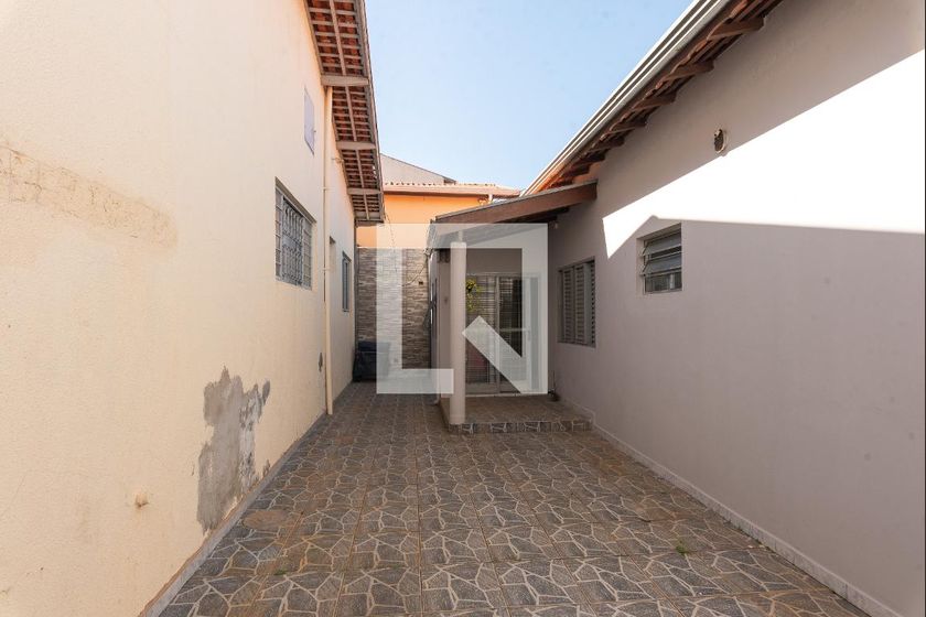 Casa à Venda - Swiss Park, 2 Quartos,  164 m2 em , Campinas - sp | SoloBR