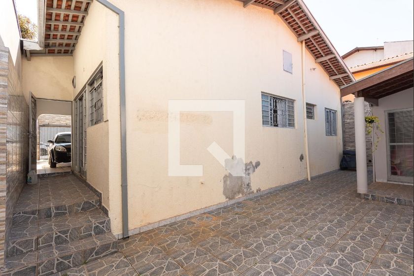 Casa à Venda - Swiss Park, 2 Quartos,  164 m2 em , Campinas - sp | SoloBR