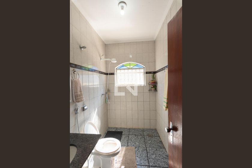 Casa à Venda - Swiss Park, 2 Quartos,  164 m2 em , Campinas - sp | SoloBR
