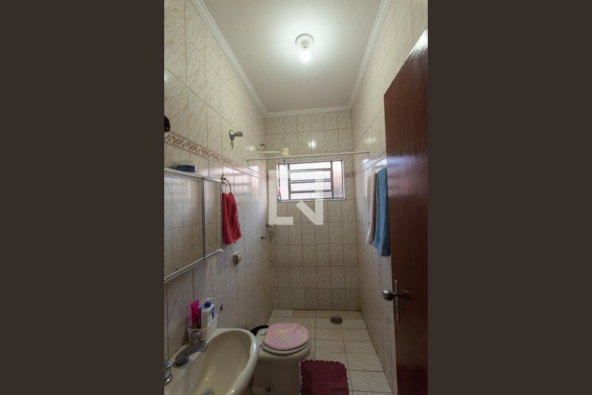 Casa à Venda - Swiss Park, 2 Quartos,  164 m2 em , Campinas - sp | SoloBR