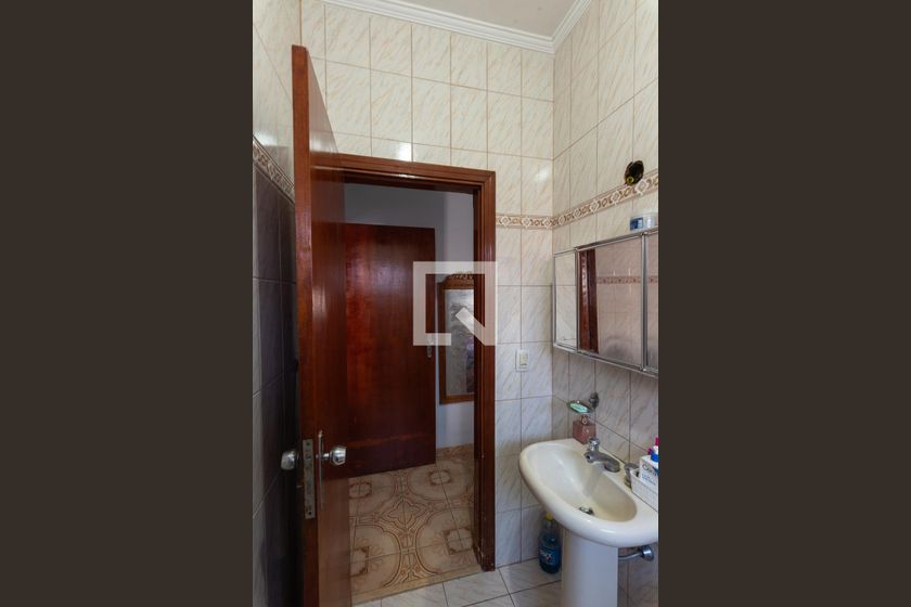 Casa à Venda - Swiss Park, 2 Quartos,  164 m2 em , Campinas - sp | SoloBR