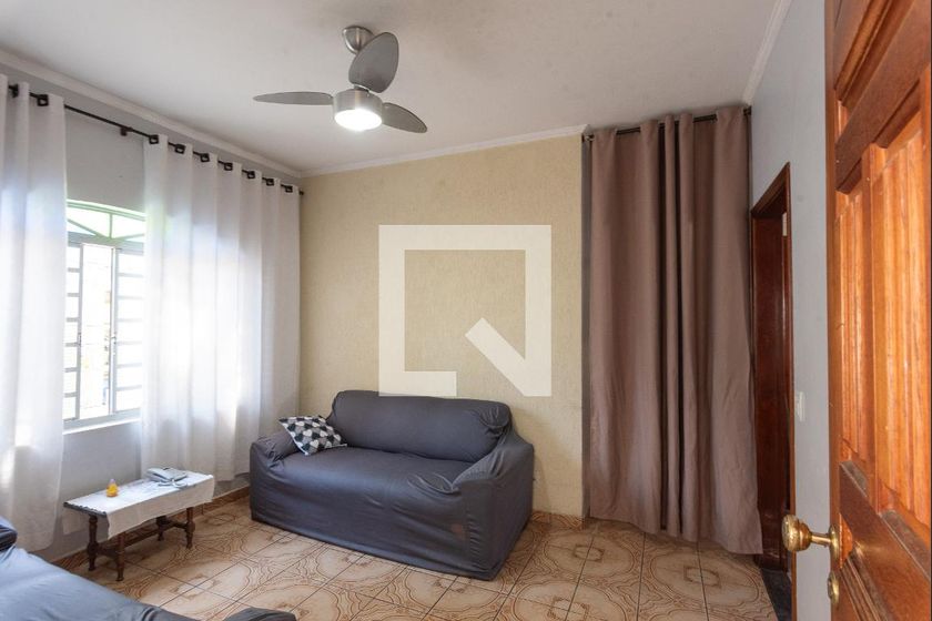 Casa à Venda - Swiss Park, 2 Quartos,  164 m2 em , Campinas - sp | SoloBR