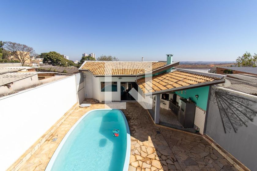 Casa à Venda - Mansões Santo Antônio, 3 Quartos,  293 m2 em , Campinas - sp | SoloBR