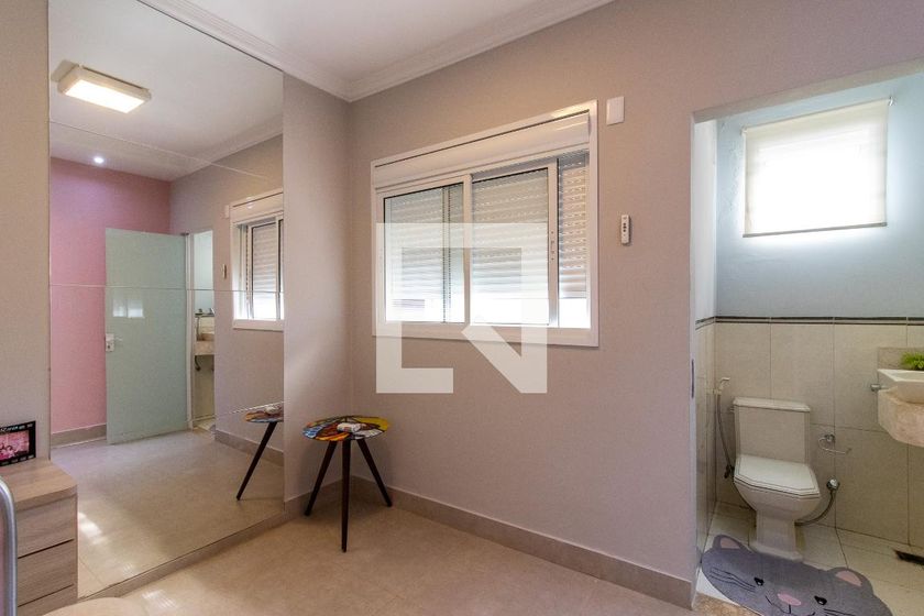 Casa à Venda - Mansões Santo Antônio, 3 Quartos,  293 m2 em , Campinas - sp | SoloBR