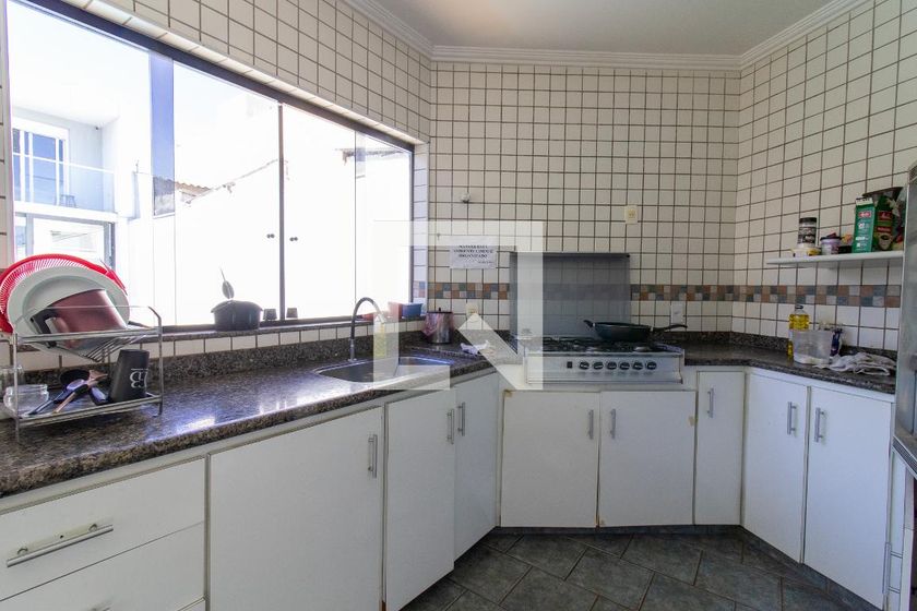 Casa à Venda - Mansões Santo Antônio, 3 Quartos,  293 m2 em , Campinas - sp | SoloBR