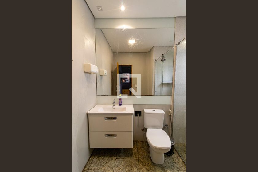 Casa à Venda - Mansões Santo Antônio, 3 Quartos,  293 m2 em , Campinas - sp | SoloBR