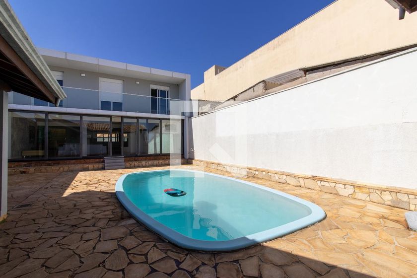 Casa à Venda - Mansões Santo Antônio, 3 Quartos,  293 m2 em , Campinas - sp | SoloBR