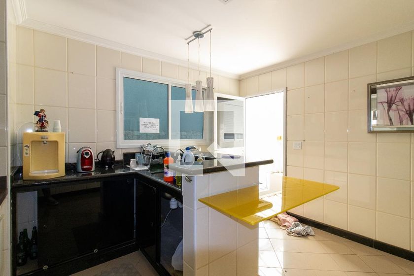 Casa à Venda - Mansões Santo Antônio, 3 Quartos,  293 m2 em , Campinas - sp | SoloBR