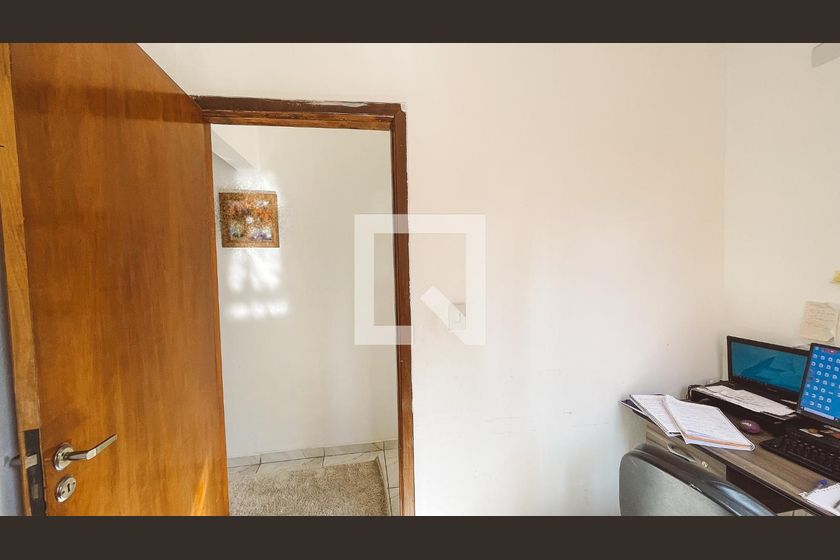 Casa, 3 quartos, 277 m² - Foto 13