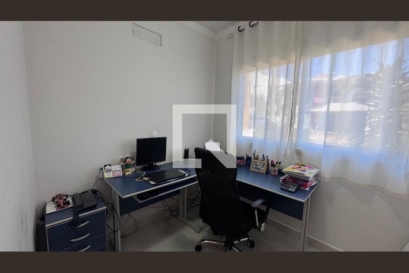 Casa à Venda - Swiss Park, 4 Quartos,  311 m2 em , Campinas - sp | SoloBR