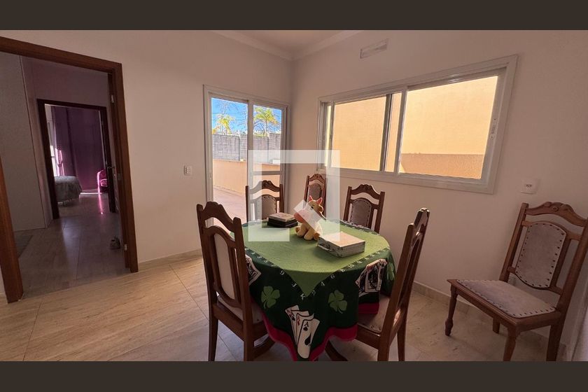 Casa à Venda - Swiss Park, 4 Quartos,  311 m2 em , Campinas - sp | SoloBR