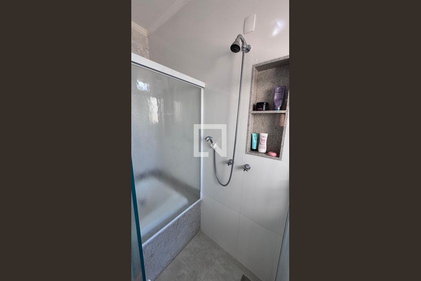 Casa à Venda - Swiss Park, 4 Quartos,  311 m2 em , Campinas - sp | SoloBR
