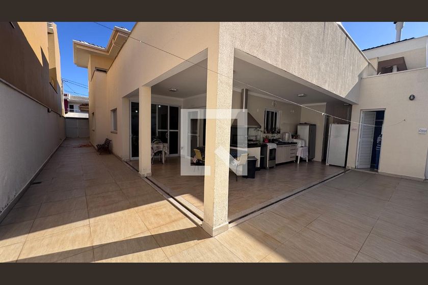 Casa à Venda - Swiss Park, 4 Quartos,  311 m2 em , Campinas - sp | SoloBR