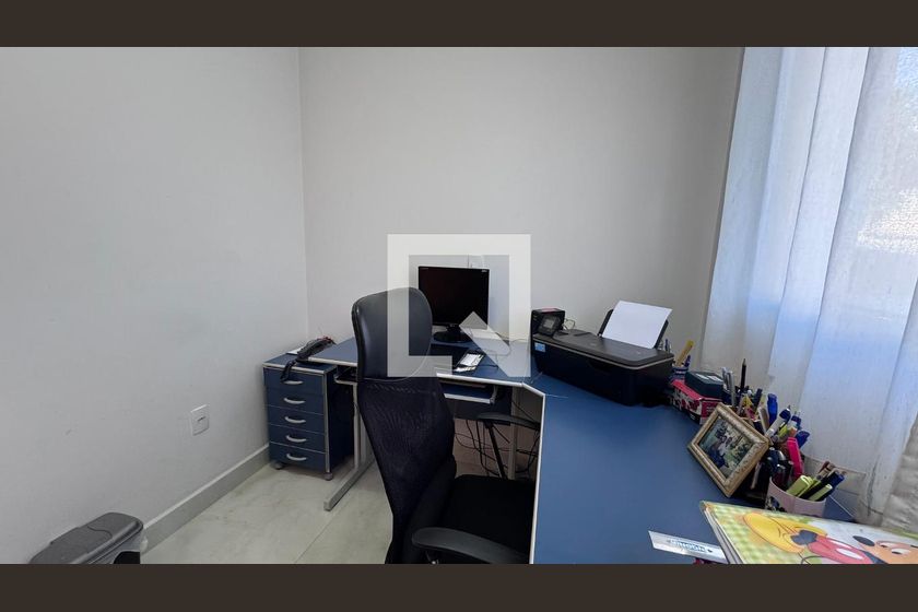 Casa à Venda - Swiss Park, 4 Quartos,  311 m2 em , Campinas - sp | SoloBR