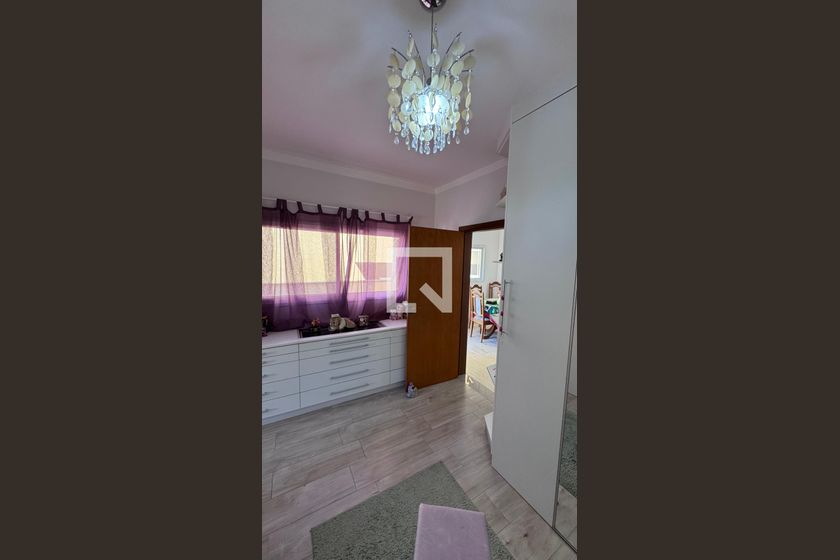 Casa à Venda - Swiss Park, 4 Quartos,  311 m2 em , Campinas - sp | SoloBR