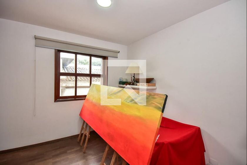 Casa, 4 quartos, 280 m² - Foto 33