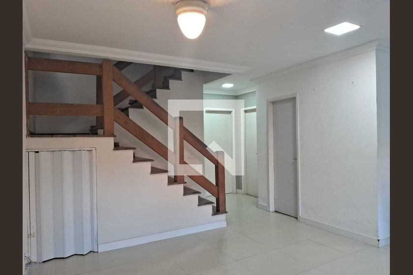 Casa, 4 quartos, 108 m² - Foto 1