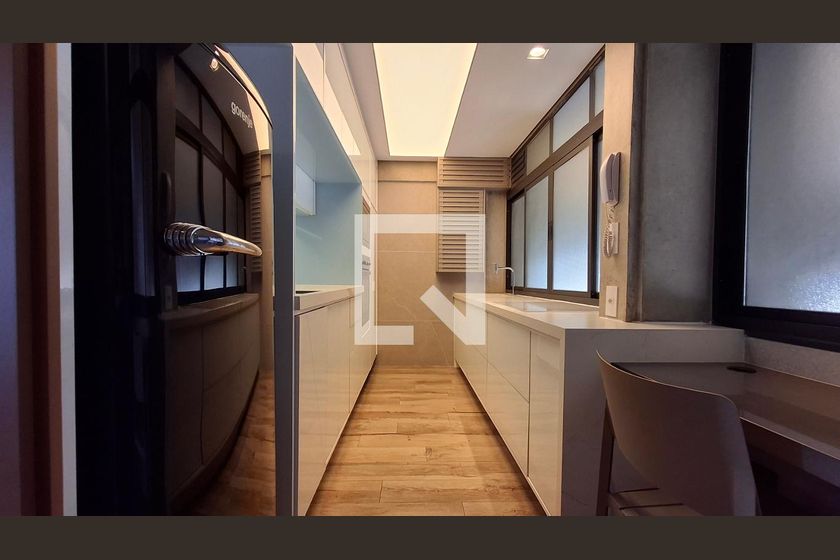 Apartamento à Venda - Cambuí, 1 Quarto,  52 m2 em , Campinas - sp | SoloBR