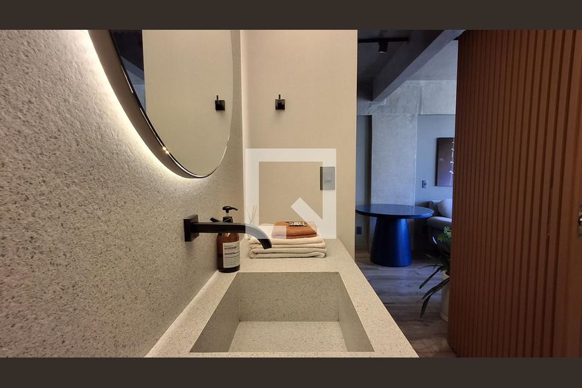 Apartamento à Venda - Cambuí, 1 Quarto,  52 m2 em , Campinas - sp | SoloBR