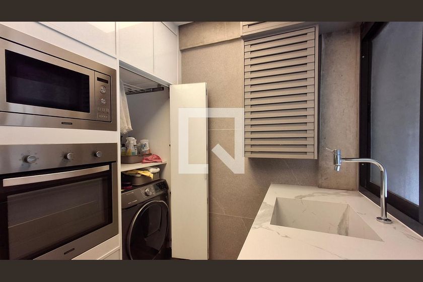 Apartamento à Venda - Cambuí, 1 Quarto,  52 m2 em , Campinas - sp | SoloBR