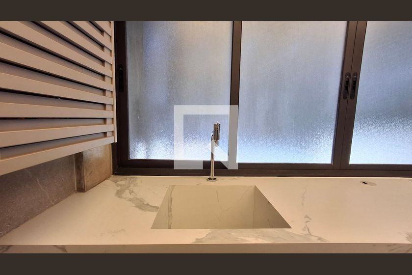 Apartamento à Venda - Cambuí, 1 Quarto,  52 m2 em , Campinas - sp | SoloBR