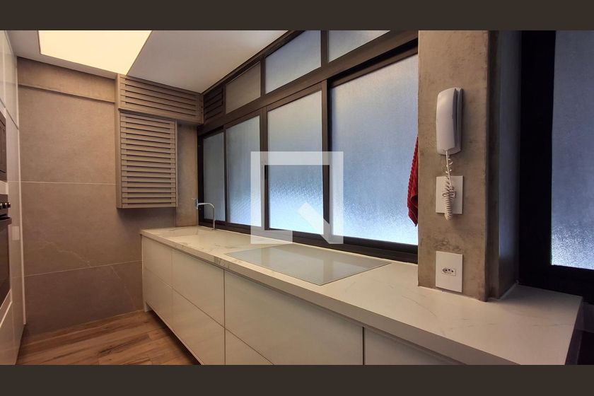 Apartamento à Venda - Cambuí, 1 Quarto,  52 m2 em , Campinas - sp | SoloBR