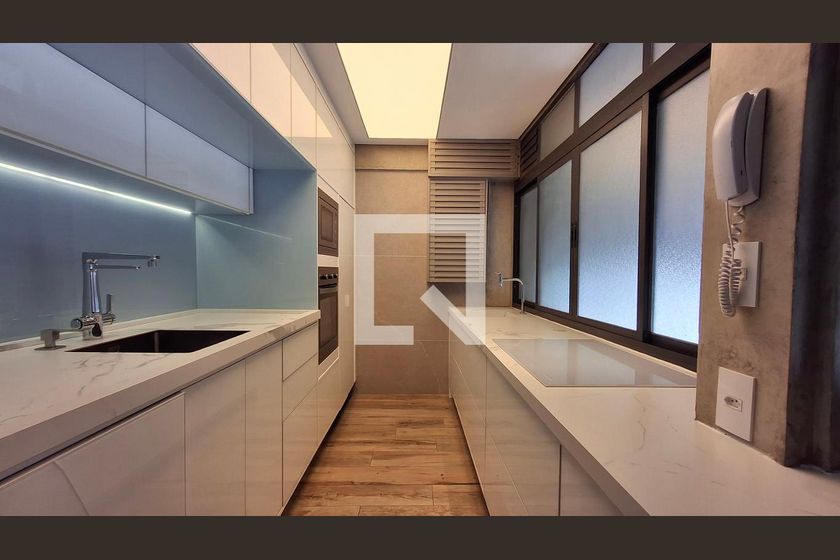 Apartamento à Venda - Cambuí, 1 Quarto,  52 m2 em , Campinas - sp | SoloBR