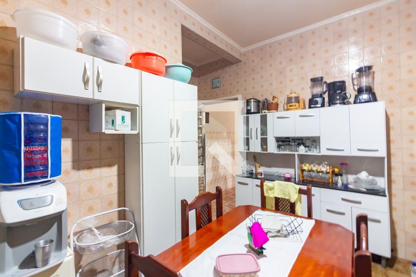 Casa, 4 quartos, 250 m² - Foto 45