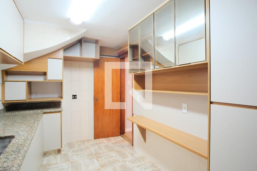 Casa, 4 quartos, 180 m² - Foto 37