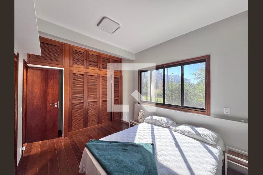 Casa, 4 quartos, 550 m² - Foto 28