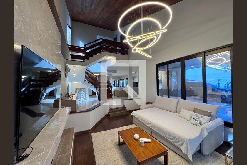 Casa, 4 quartos, 550 m² - Foto 1