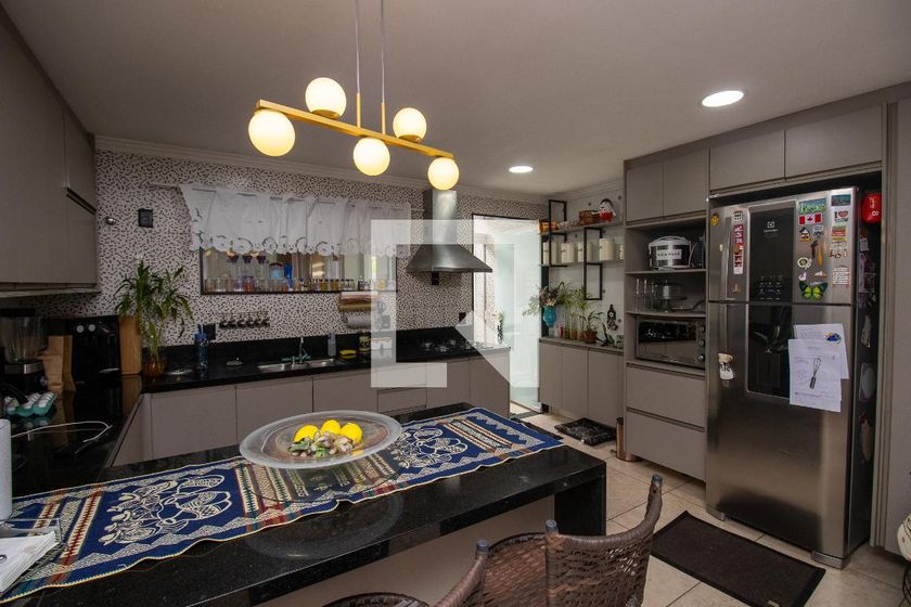Casa, 3 quartos, 240 m² - Foto 75