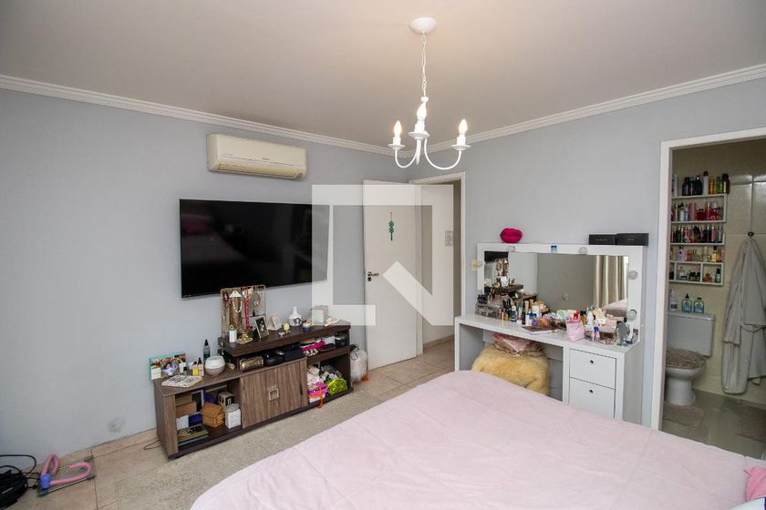Casa, 3 quartos, 240 m² - Foto 21