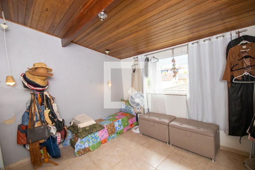 Casa, 3 quartos, 240 m² - Foto 57